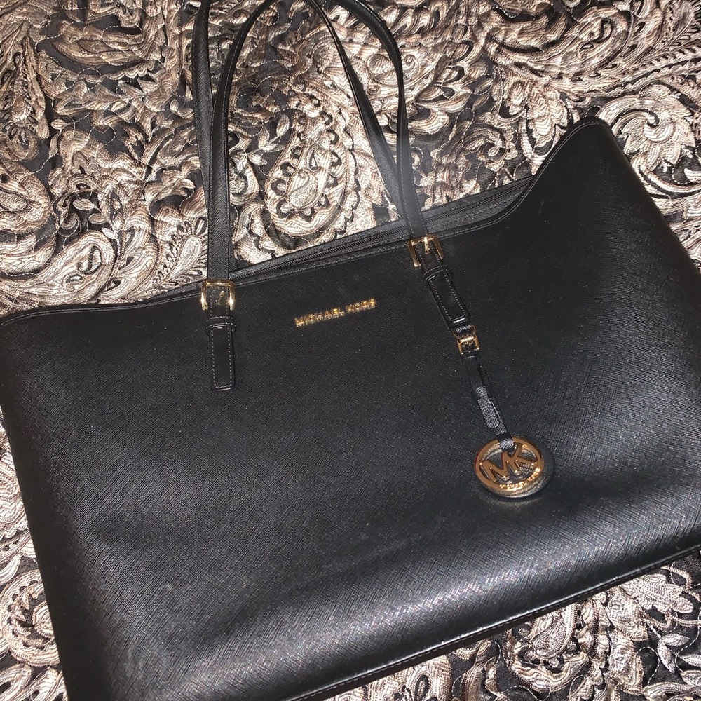 Michael Kors Jet Set Travel Purse/Laptop Tote